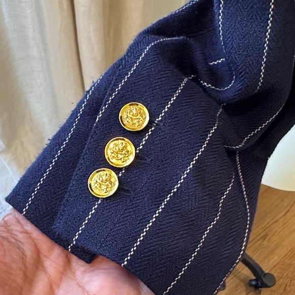 Smythe Navy & White Pin-Striped Women's Blazer - Size 10 - Picture 11 of 11